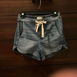 Women’s denim shorts size XS